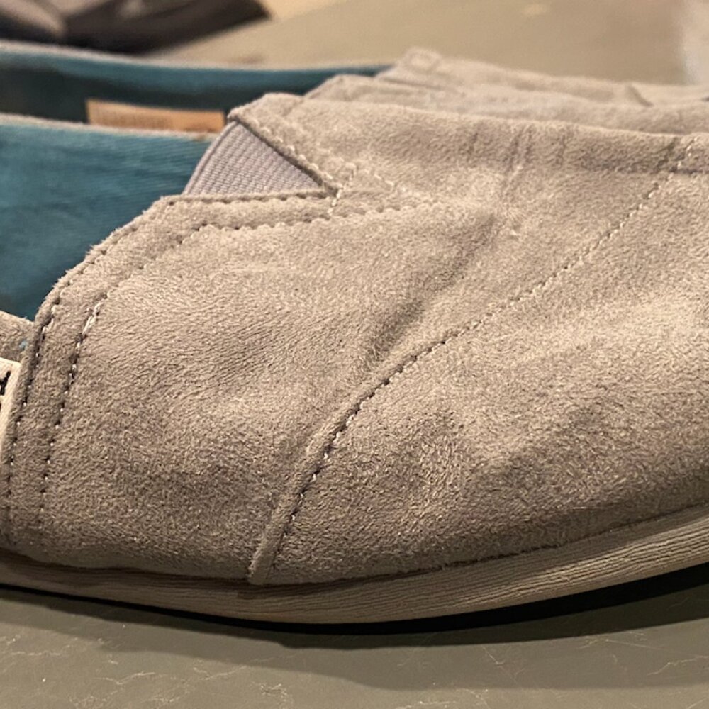 Gray suede Toms - Womens US size 9.5 - Picture 8 of 9